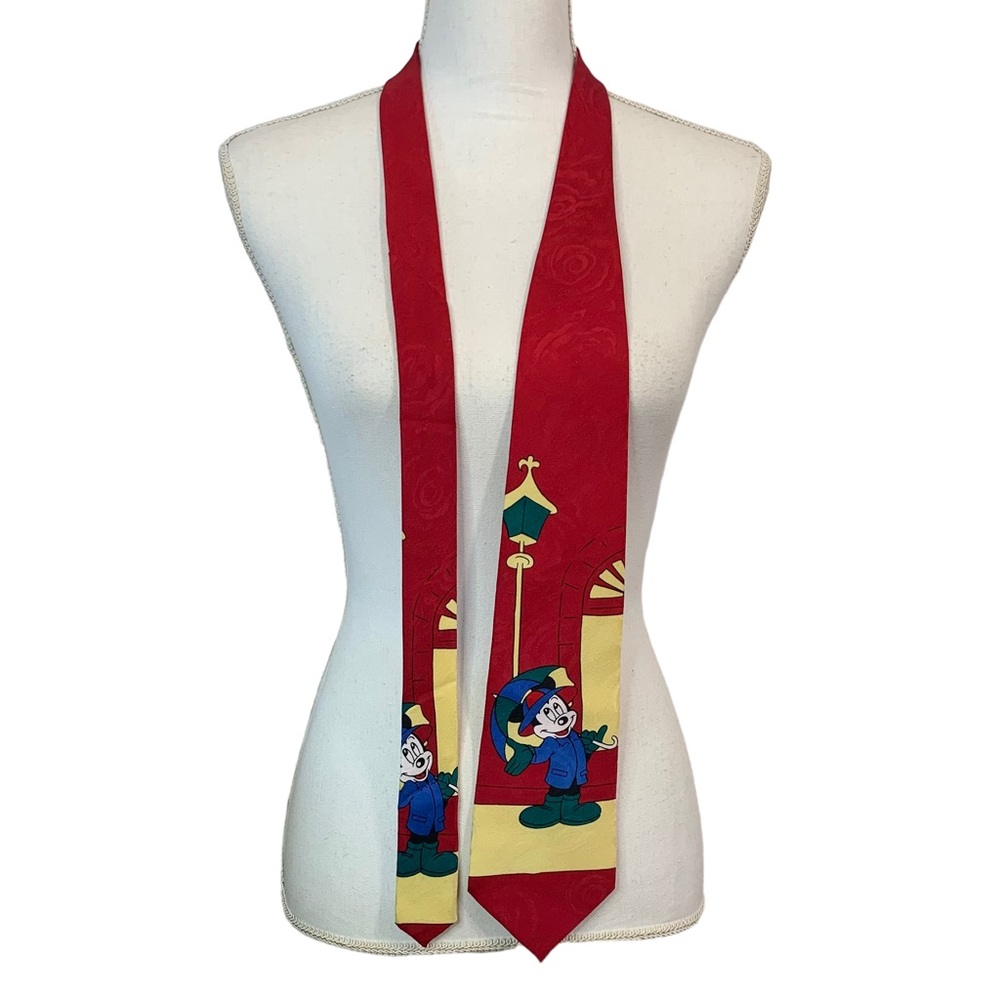 DISNEY Mickey Mouse Mens Neck Tie